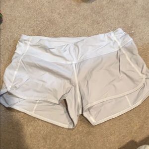 white lulu shorts